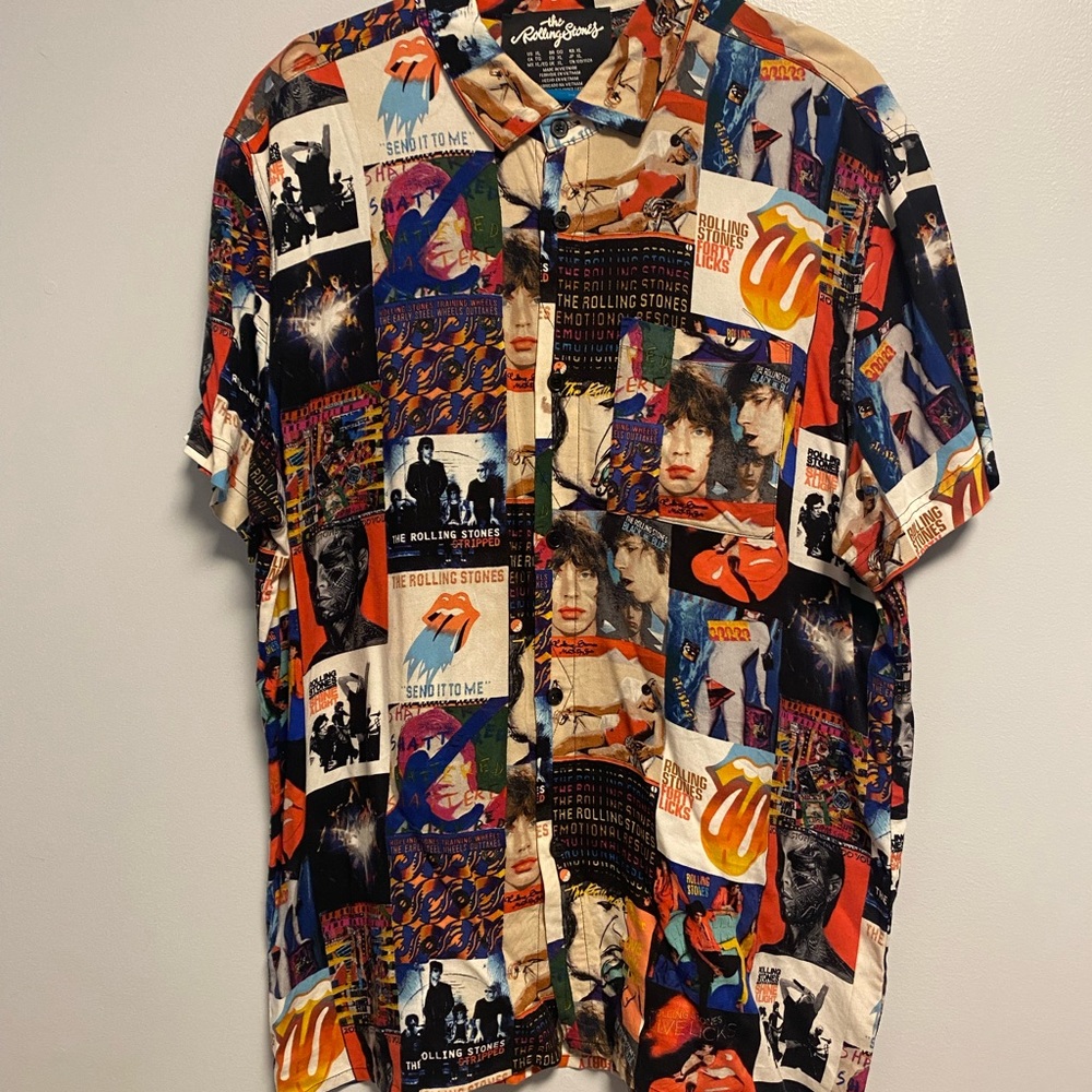 Short sleeve button up shirt
